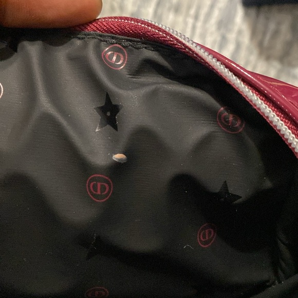 🔥DIOR Cosmetic Bag Bundle EUC - Picture 11 of 11